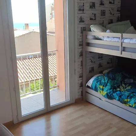 T4 89m2, Cap D'agde, Secteur Falaise, Vue Mer, Clim, 8 Pers, Wifi, 100 M * Agde