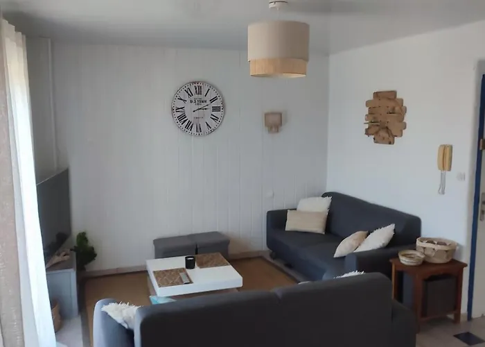 T4 89m2, Cap D'agde, Secteur Falaise, Vue Mer, Clim, 8 Pers, Wifi, 100 M Apartment Agde